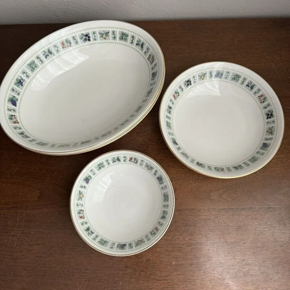 Royal Doulton Tapestry Lot of 4 Bowls, 2 Oval 9.5
